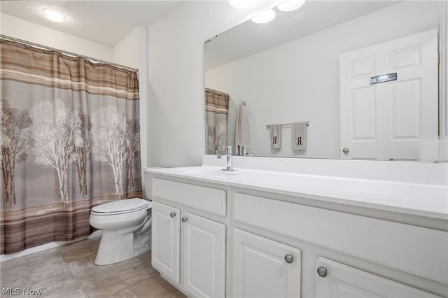 9359 Ashcroft Lane, Twinsburg, OH 44087