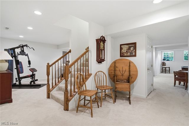 9359 Ashcroft Lane, Twinsburg, OH 44087