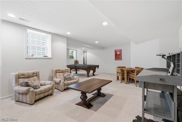 9359 Ashcroft Lane, Twinsburg, OH 44087