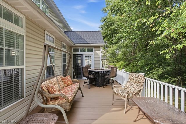 9359 Ashcroft Lane, Twinsburg, OH 44087