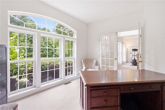 9359 Ashcroft Lane, Twinsburg, OH 44087