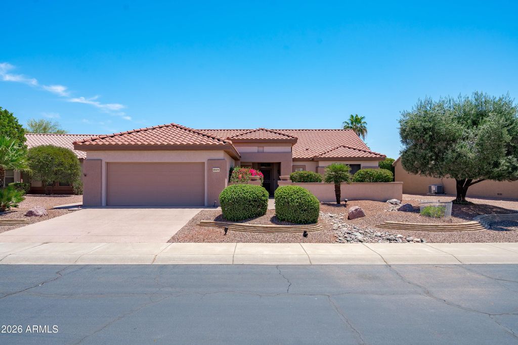 20471 N WIND DRIFT Way, Surprise, AZ 85374 — exterior