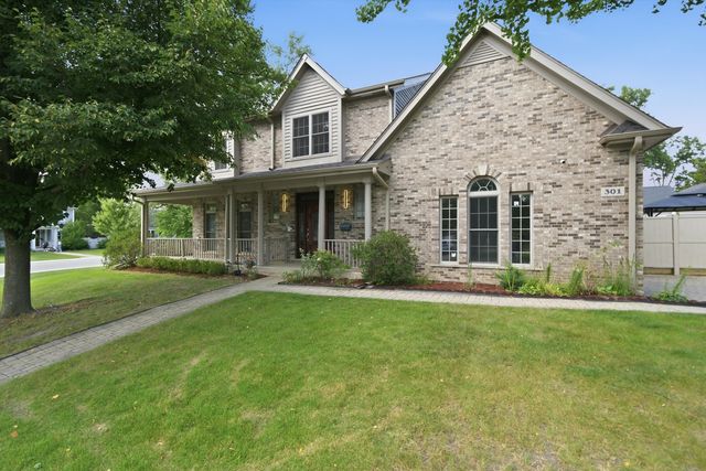 301 Spruce Street, Glenview, IL 60025