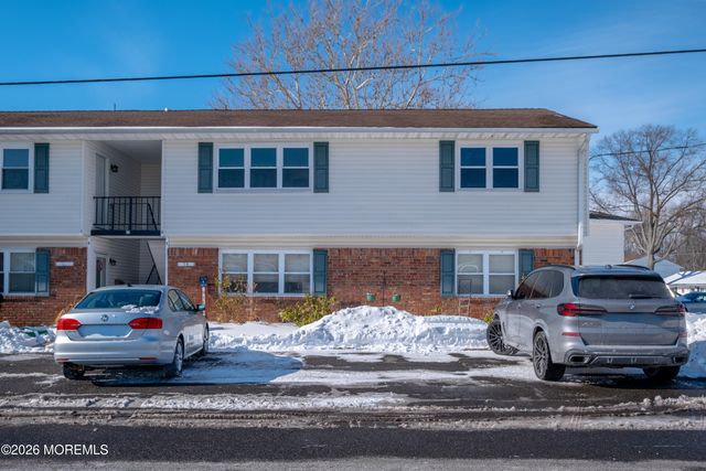 72 Haven Drive 500, Matawan, NJ 07747