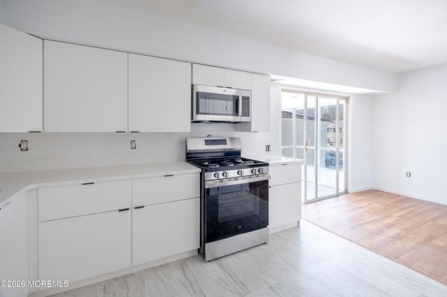 72 Haven Drive 500, Matawan, NJ 07747