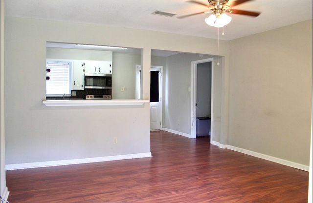 100 Hickory Street, Lone Oak, TX 75453