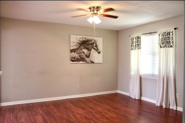 100 Hickory Street, Lone Oak, TX 75453