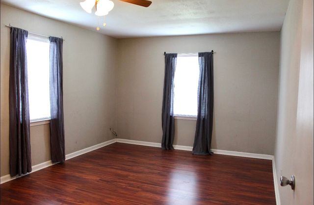 100 Hickory Street, Lone Oak, TX 75453