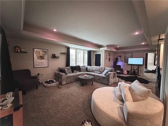 312 SE Battery Drive, Lee's Summit, MO 64063
