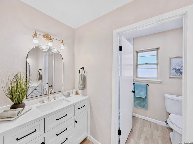 8615 NORWICH DR, San Antonio, TX 78217