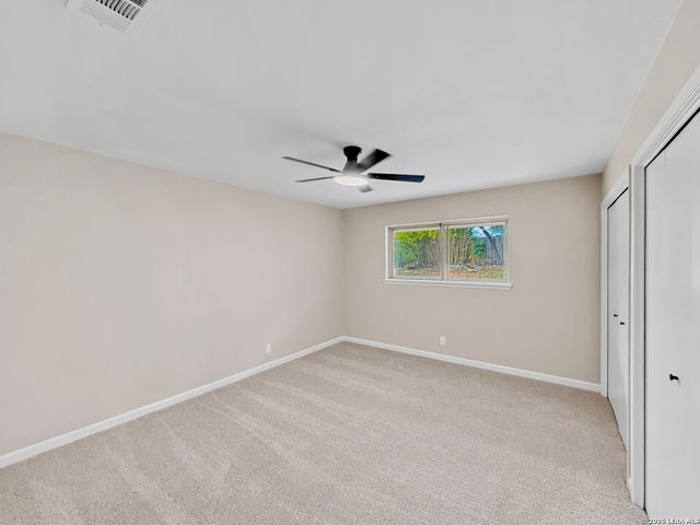 8615 NORWICH DR, San Antonio, TX 78217