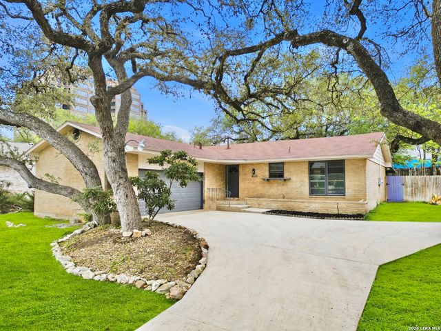 8615 NORWICH DR, San Antonio, TX 78217