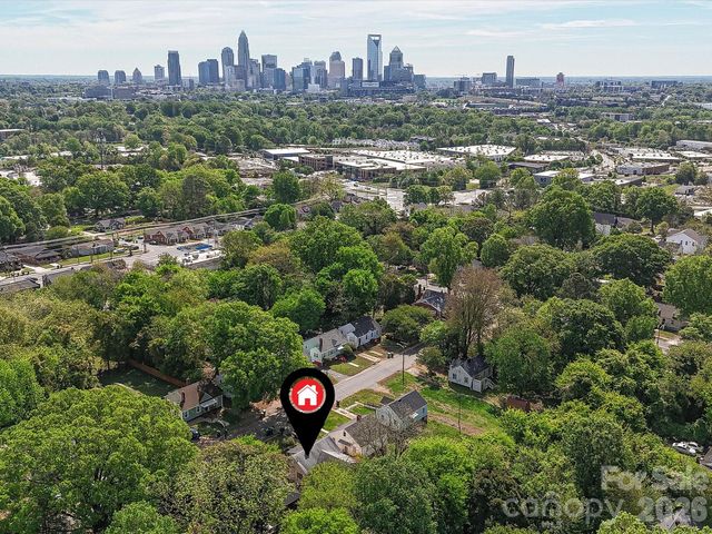 2629 Ringwood Street, Charlotte, NC 28208