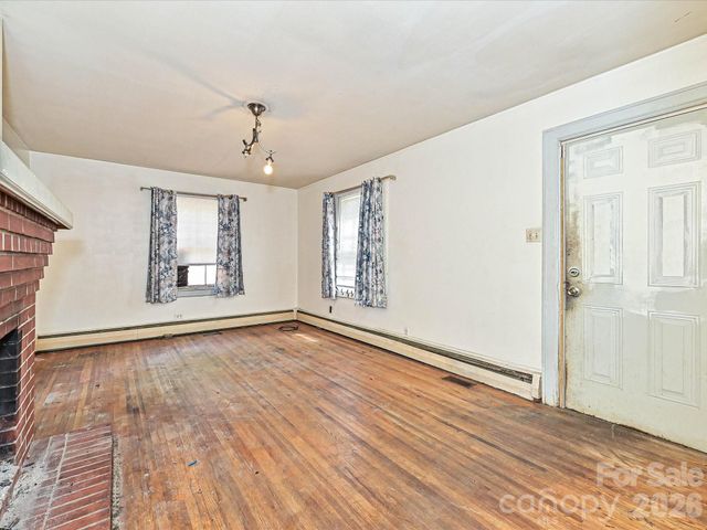 2629 Ringwood Street, Charlotte, NC 28208