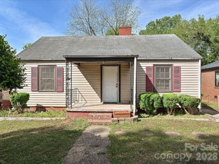 2629 Ringwood Street, Charlotte, NC 28208