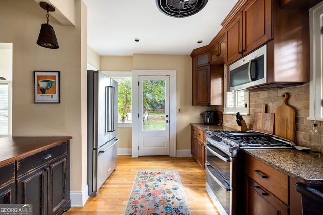 512 Hardendorf Avenue NE, Atlanta, GA 30307