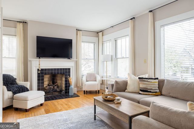 512 Hardendorf Avenue NE, Atlanta, GA 30307