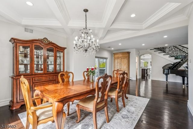 73 Maple Ave, Wayne Twp., NJ 07470