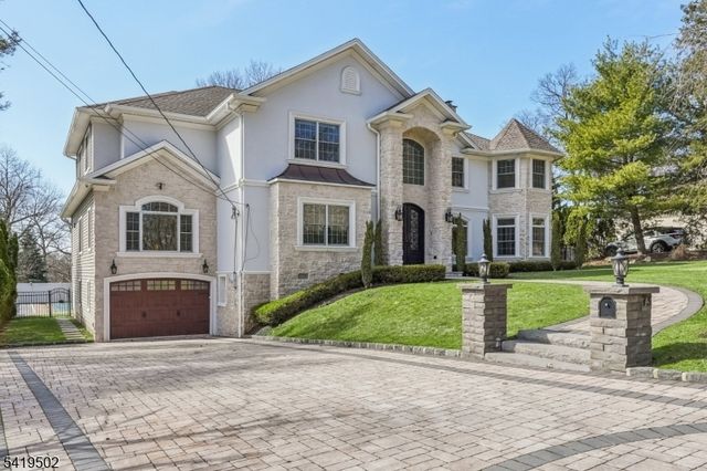 73 Maple Ave, Wayne Twp., NJ 07470