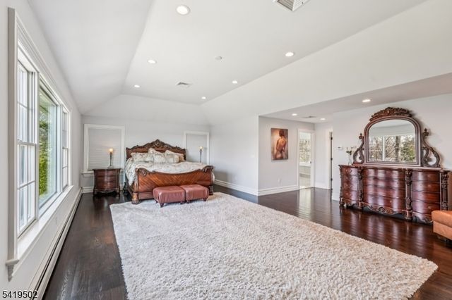 73 Maple Ave, Wayne Twp., NJ 07470