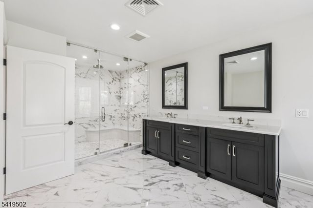 73 Maple Ave, Wayne Twp., NJ 07470