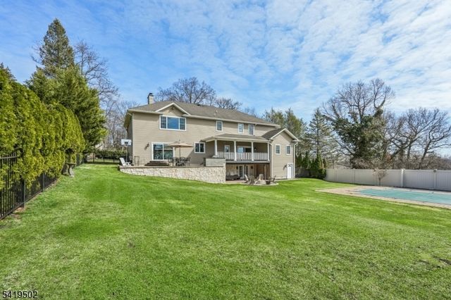 73 Maple Ave, Wayne Twp., NJ 07470