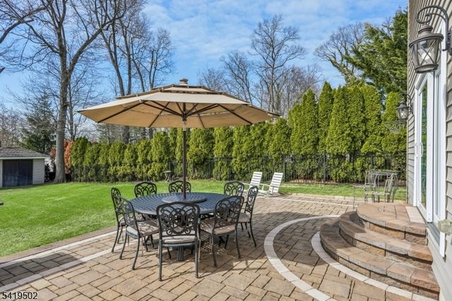 73 Maple Ave, Wayne Twp., NJ 07470