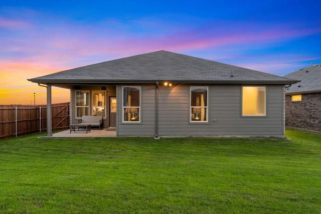 15508 Leaside Drive, Fort Worth, TX 76247