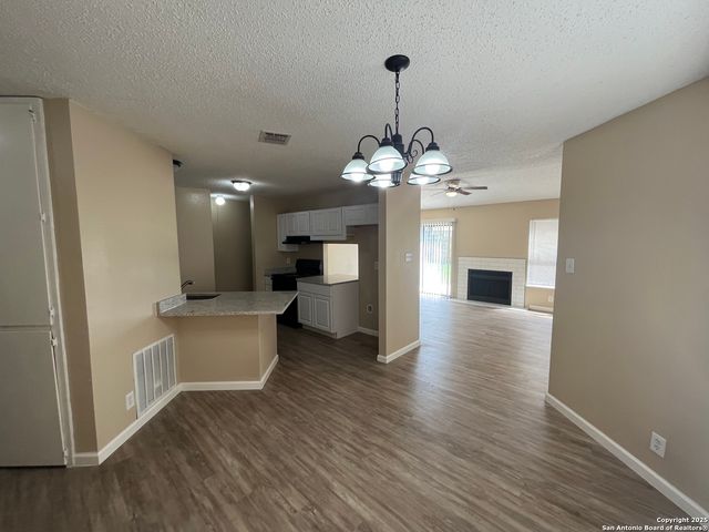 4014 Colonial Sun, San Antonio, TX 78244