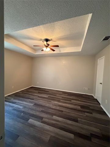 5216 Carpenter Drive, Arlington, TX 76017