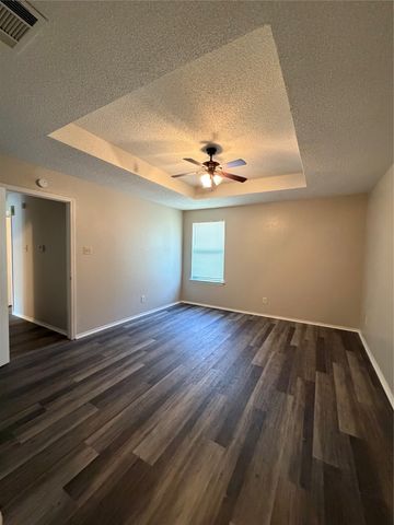 5216 Carpenter Drive, Arlington, TX 76017