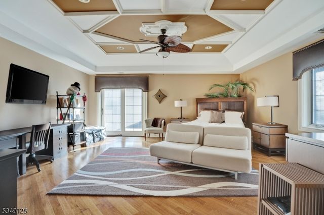 11 RICKLAND DRIVE, North Caldwell Boro, NJ 07006