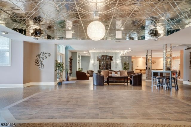 11 RICKLAND DRIVE, North Caldwell Boro, NJ 07006