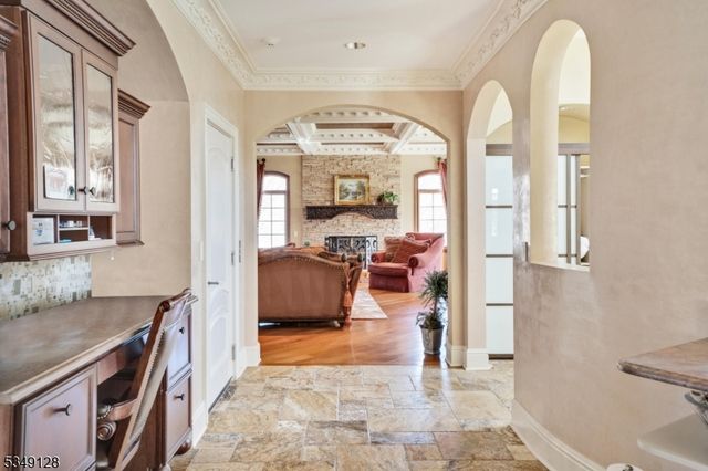 11 RICKLAND DRIVE, North Caldwell Boro, NJ 07006