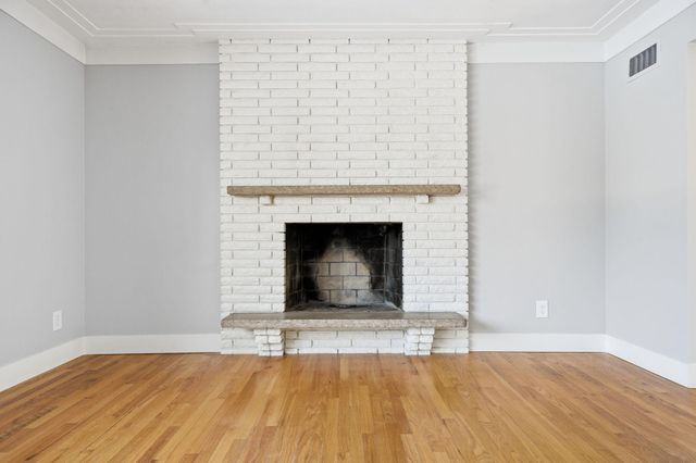 4721 33rd Avenue N, Golden Valley, MN 55422