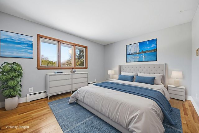 4721 33rd Avenue N, Golden Valley, MN 55422