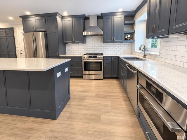 4019 Jennings Lane, Evansville, IN 47720