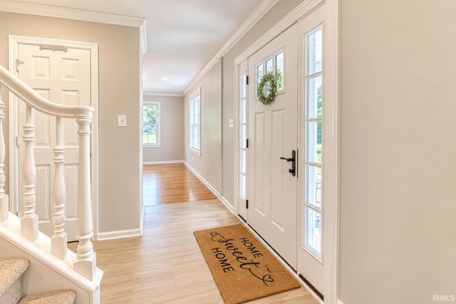 4019 Jennings Lane, Evansville, IN 47720