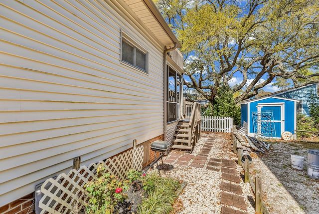 600 B 43rd Ave. S, North Myrtle Beach, SC 29582