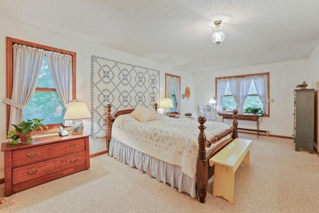 9905 Brent Avenue, Inver Grove Heights, MN 55077