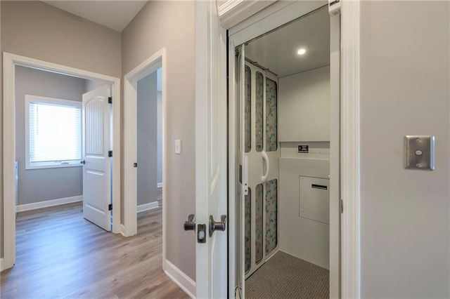 517 Village Lane, Harrisonville, MO 64701