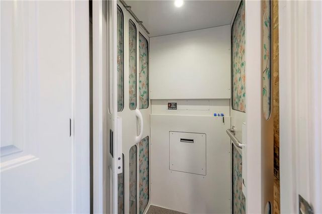 517 Village Lane, Harrisonville, MO 64701