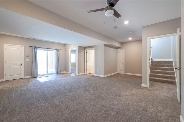 517 Village Lane, Harrisonville, MO 64701