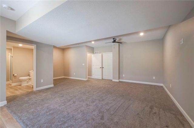 517 Village Lane, Harrisonville, MO 64701