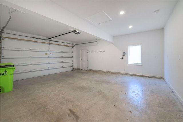 517 Village Lane, Harrisonville, MO 64701