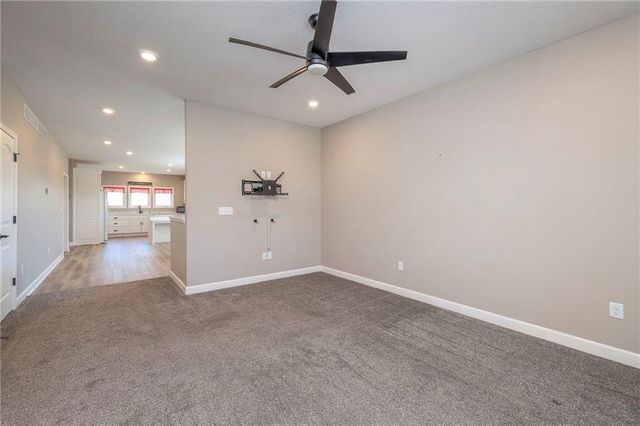 517 Village Lane, Harrisonville, MO 64701