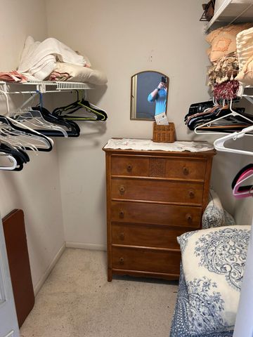 304 Knotty Pine Circle B-2, Greenacres, FL 33463