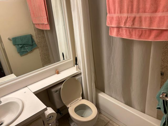 304 Knotty Pine Circle B-2, Greenacres, FL 33463