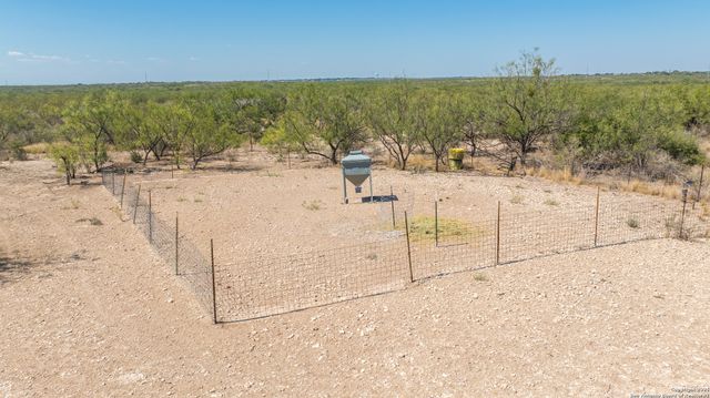 2133 Lausen, Del Rio, TX 78840