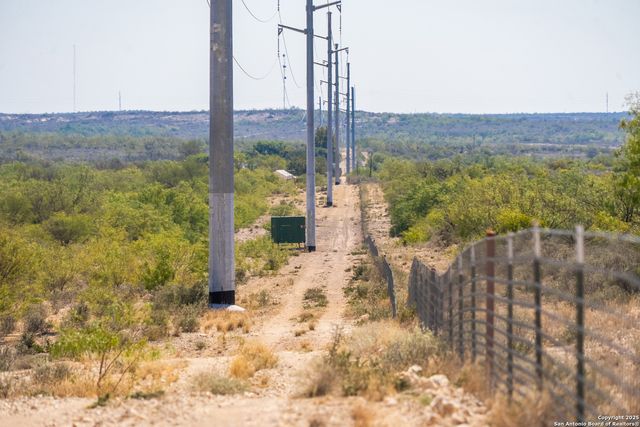 2133 Lausen, Del Rio, TX 78840